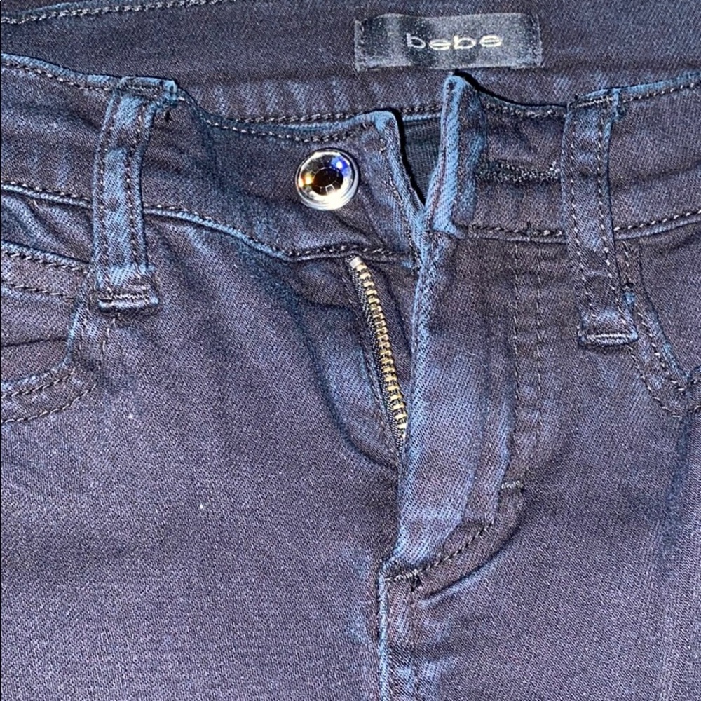 BEBE BLK LOGO SKINNY JEANS WORN TWICE. - Picture 4 of 5